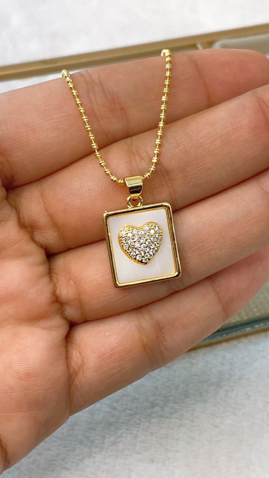 Collar de Chapa de Oro CC2187-1