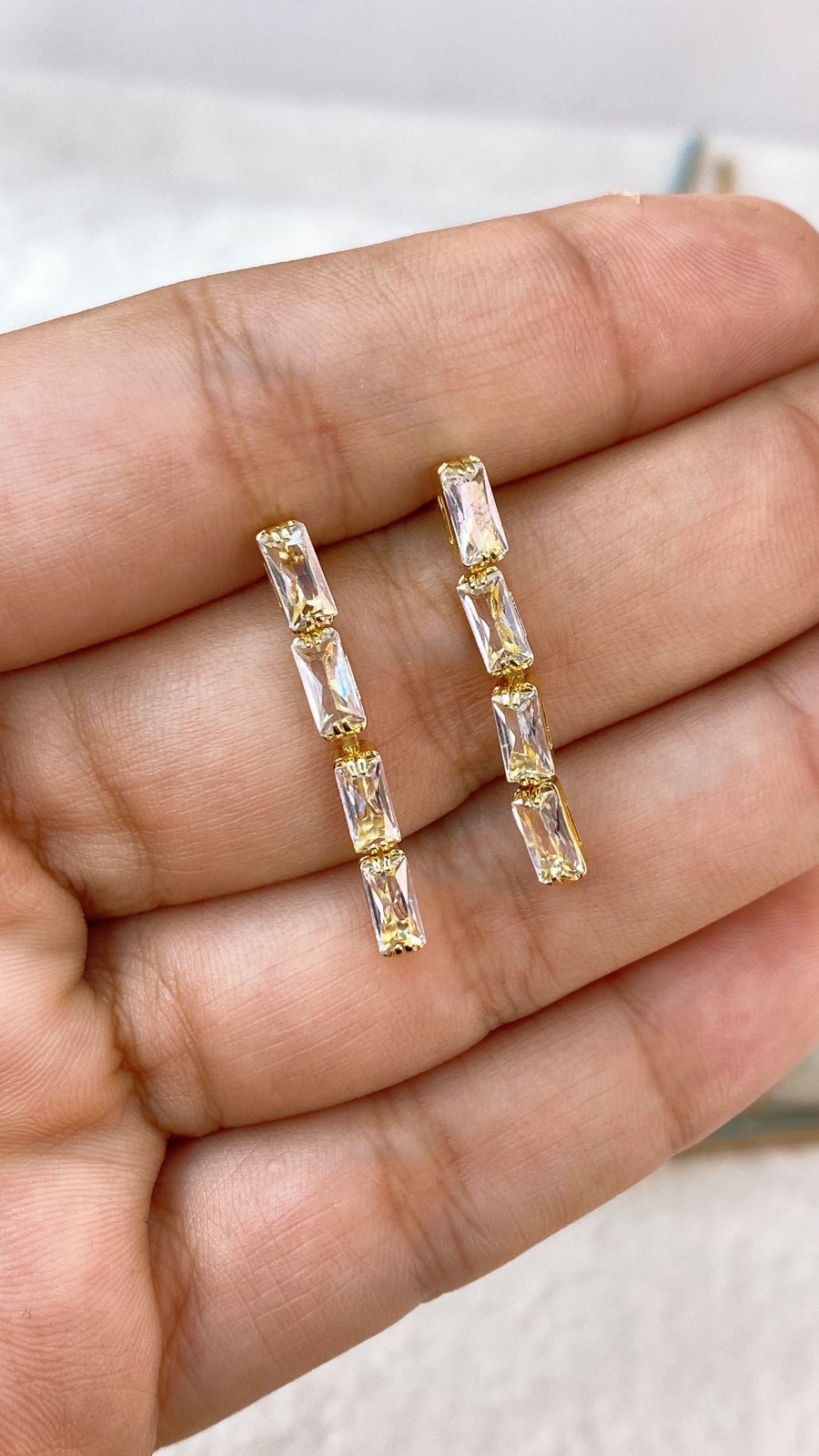 Arete de Chapa de Oro COA2020-1