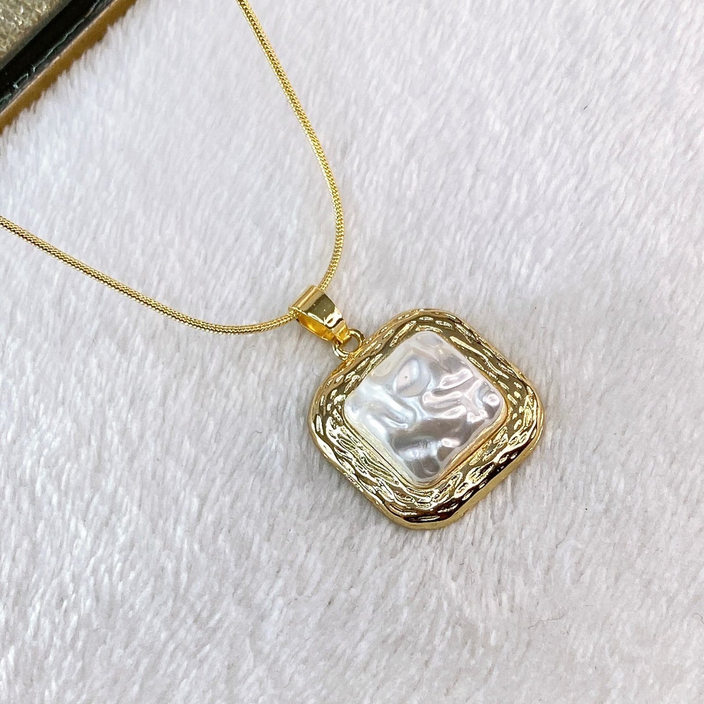 Collar de Chapa de Oro CC2248-4