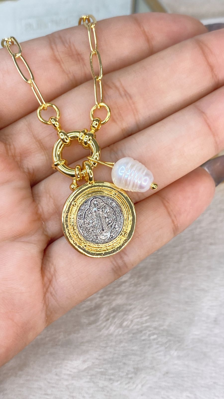 Collar de Chapa de Oro CC2254-1