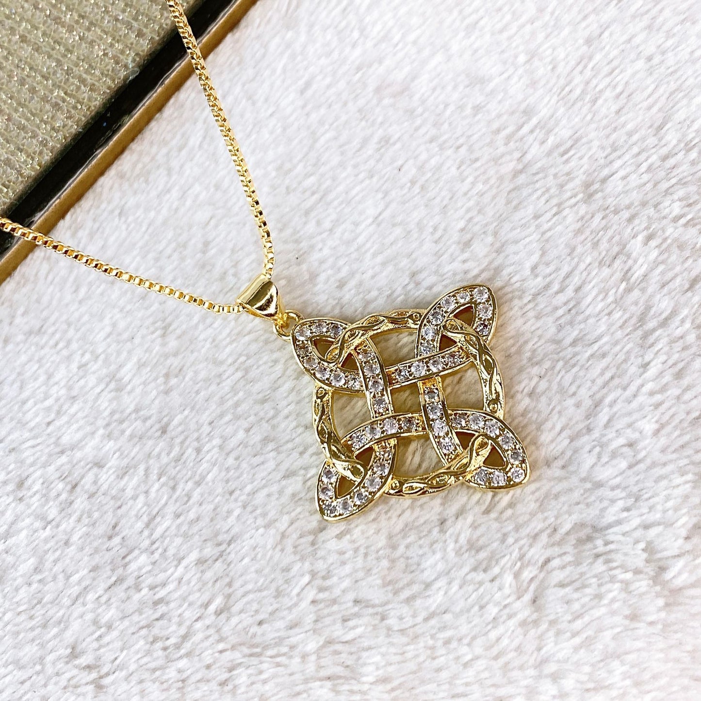 Collar de Chapa de Oro CC2258-1