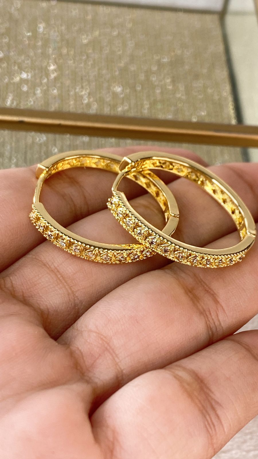 Arete de Chapa de Oro COA2163-1