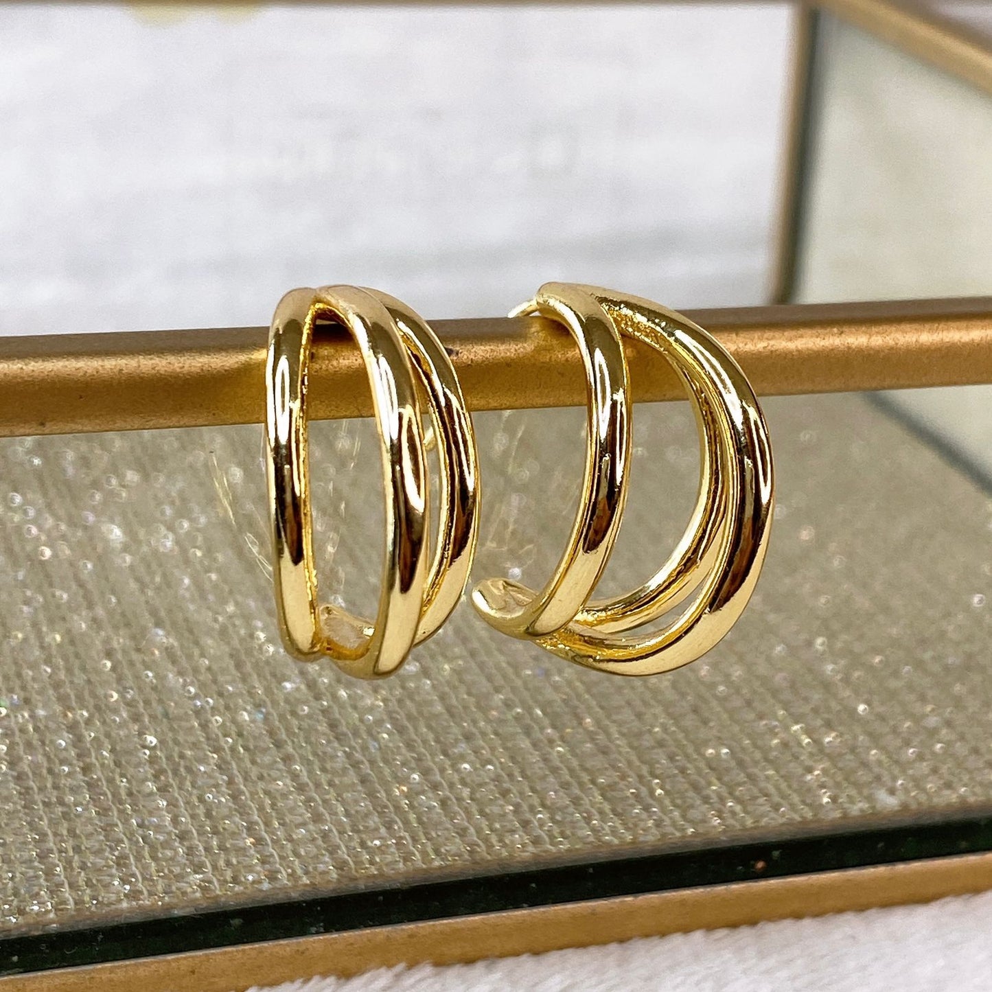 Arete de Chapa de Oro COA2165-1