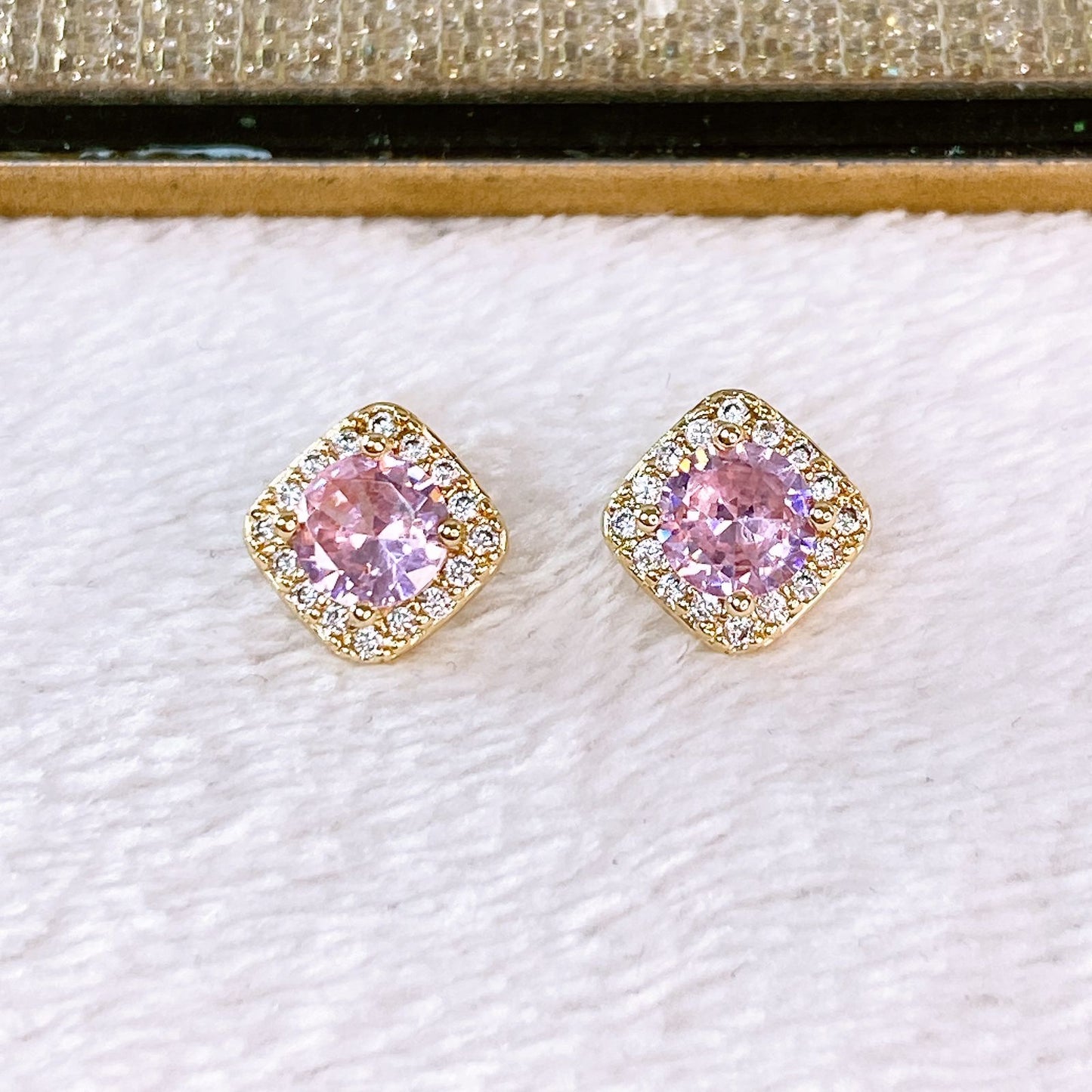 Arete de Chapa de Oro COA2352-4