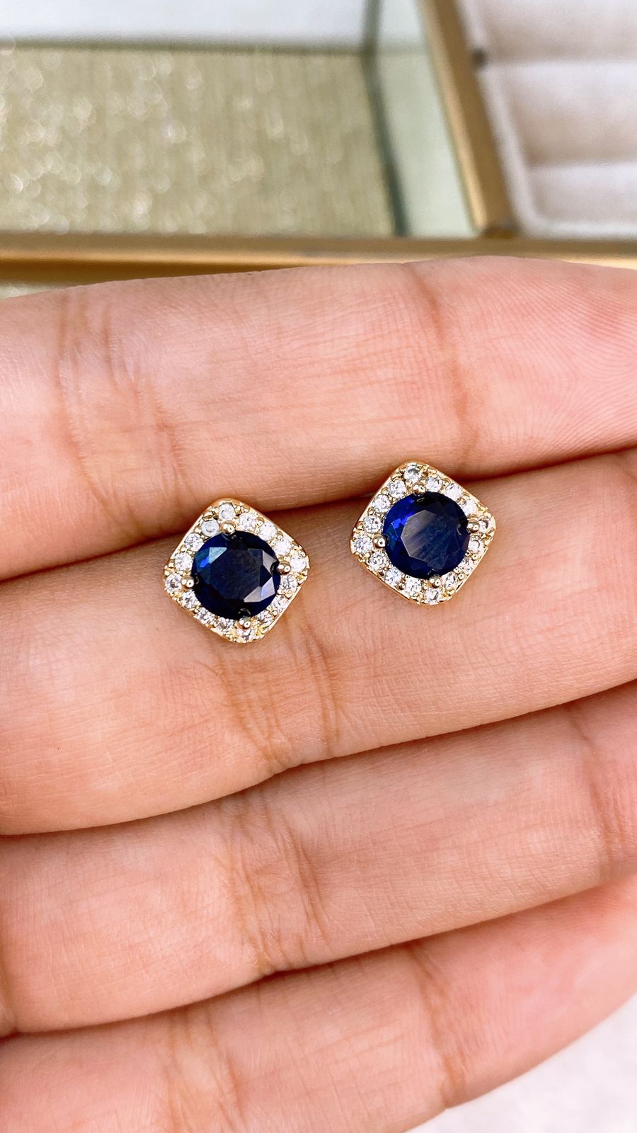 Arete de Chapa de Oro COA2352-3