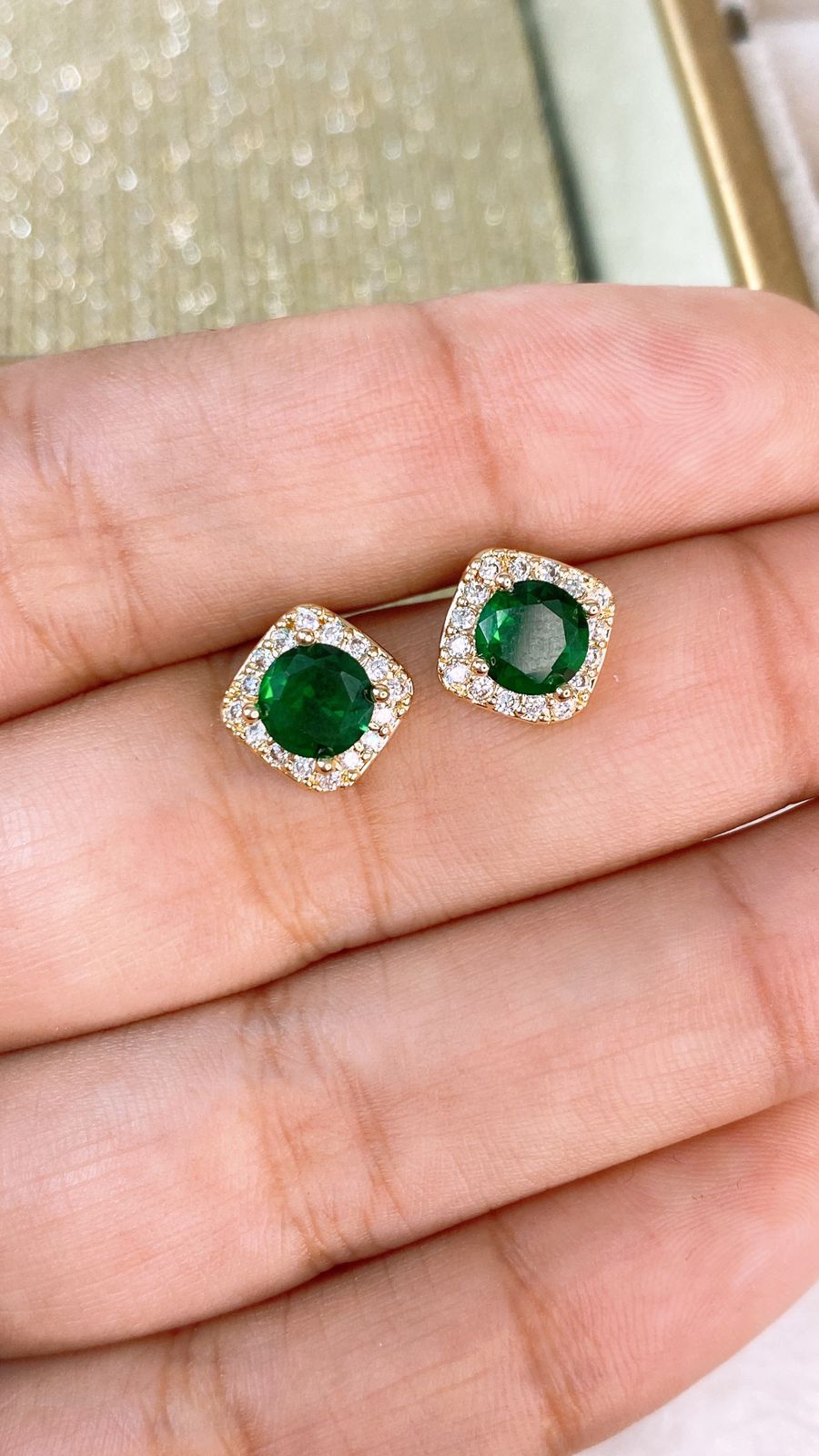 Arete de Chapa de Oro COA2352-2