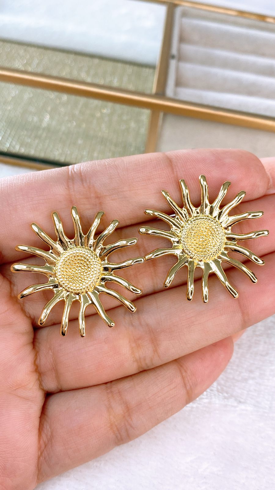 Arete de Chapa de Oro COA2363-1