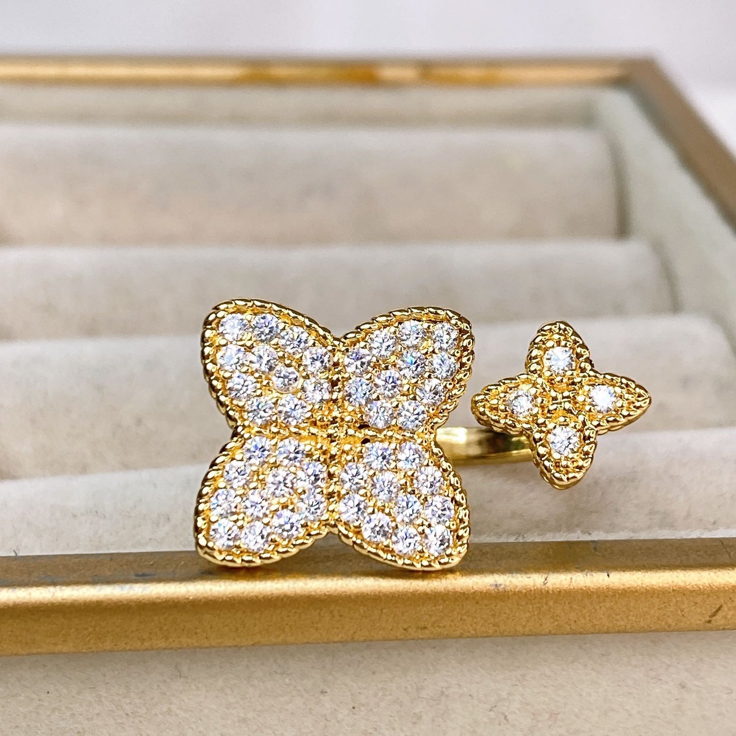 Anillo de Chapa de Oro Ajustable ACO1518-1