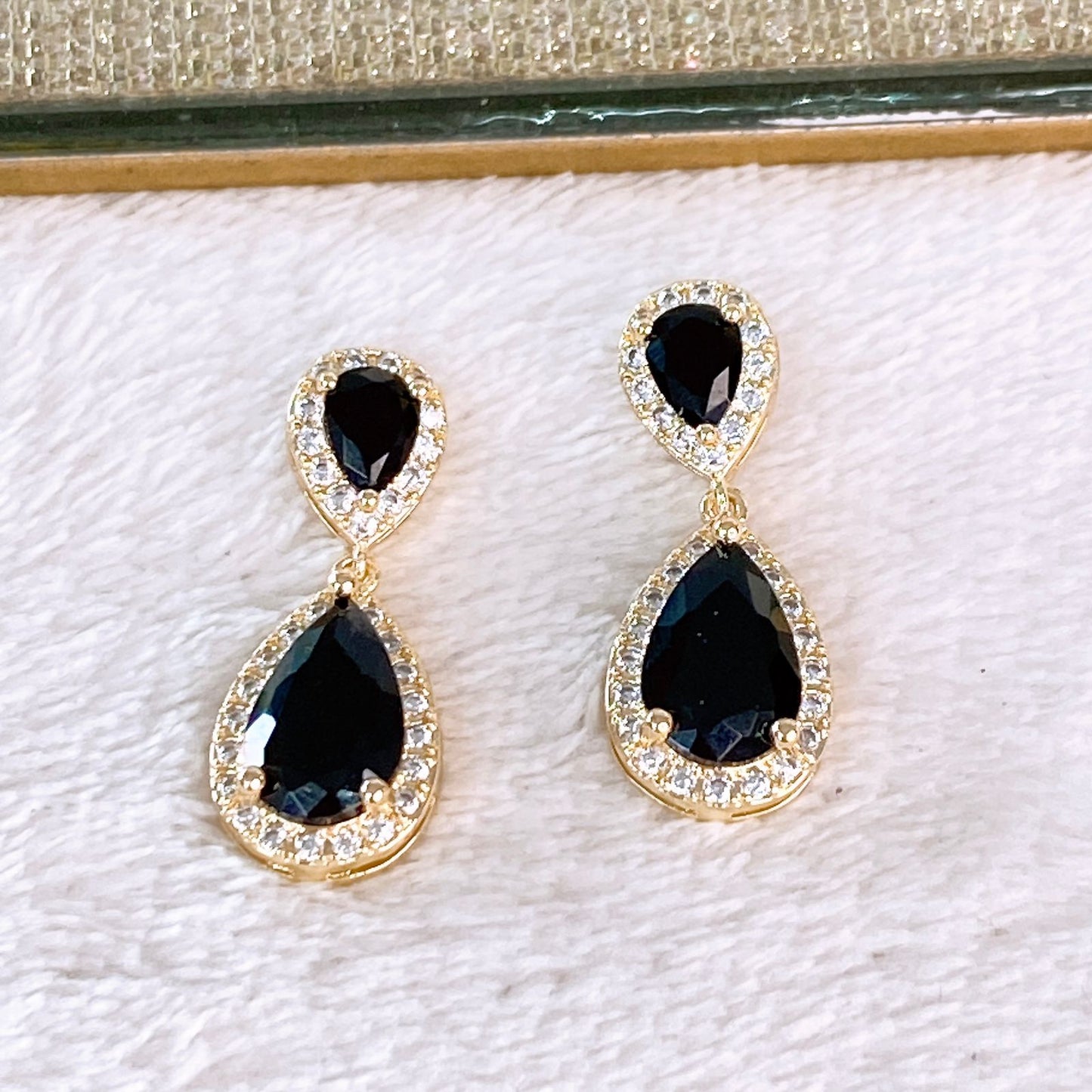 Arete de Chapa de Oro COA2366-1