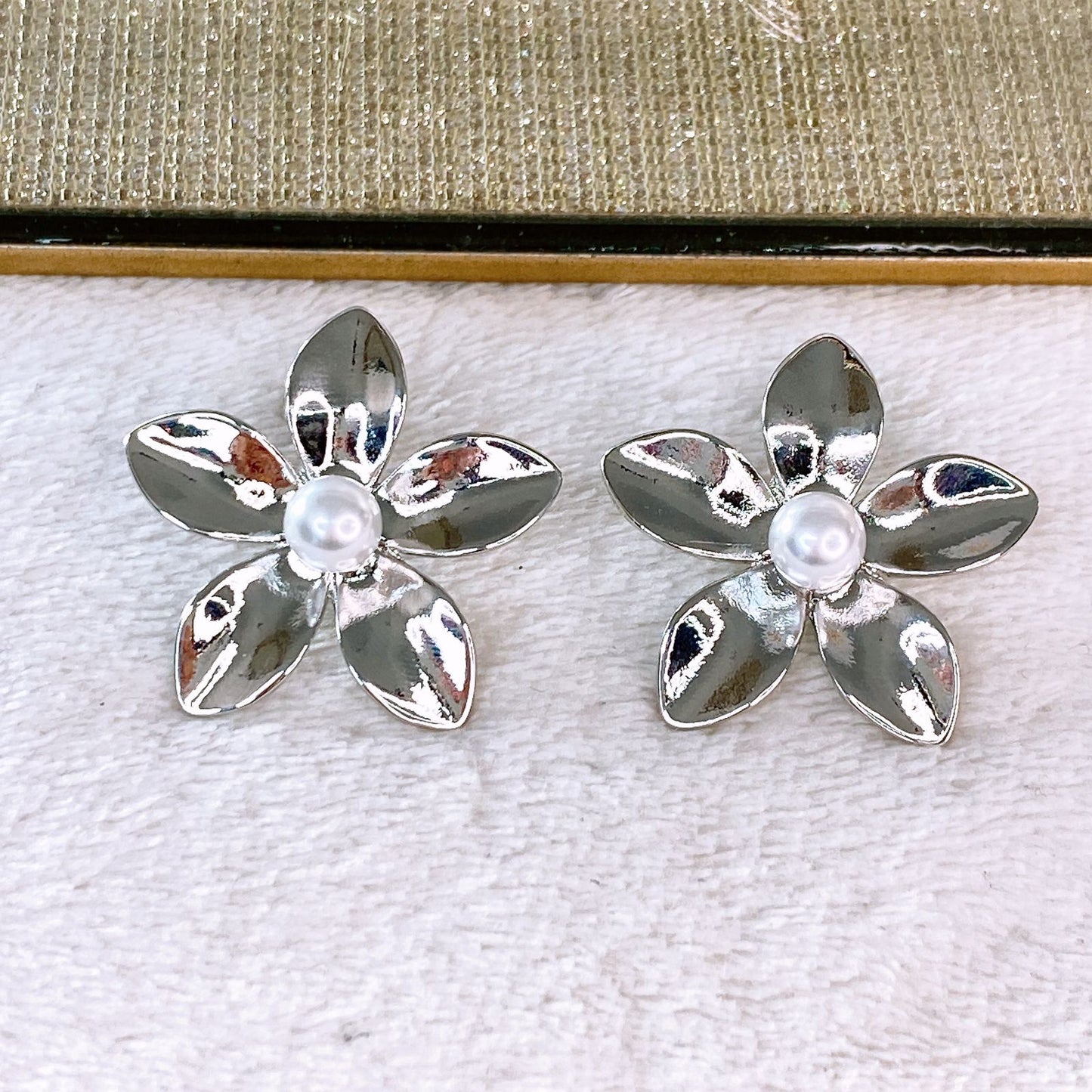 Arete de Chapa de Oro COA2367-2