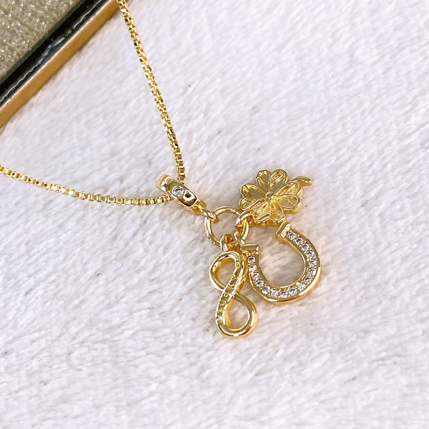 Collar de Chapa de Oro CC2297-1