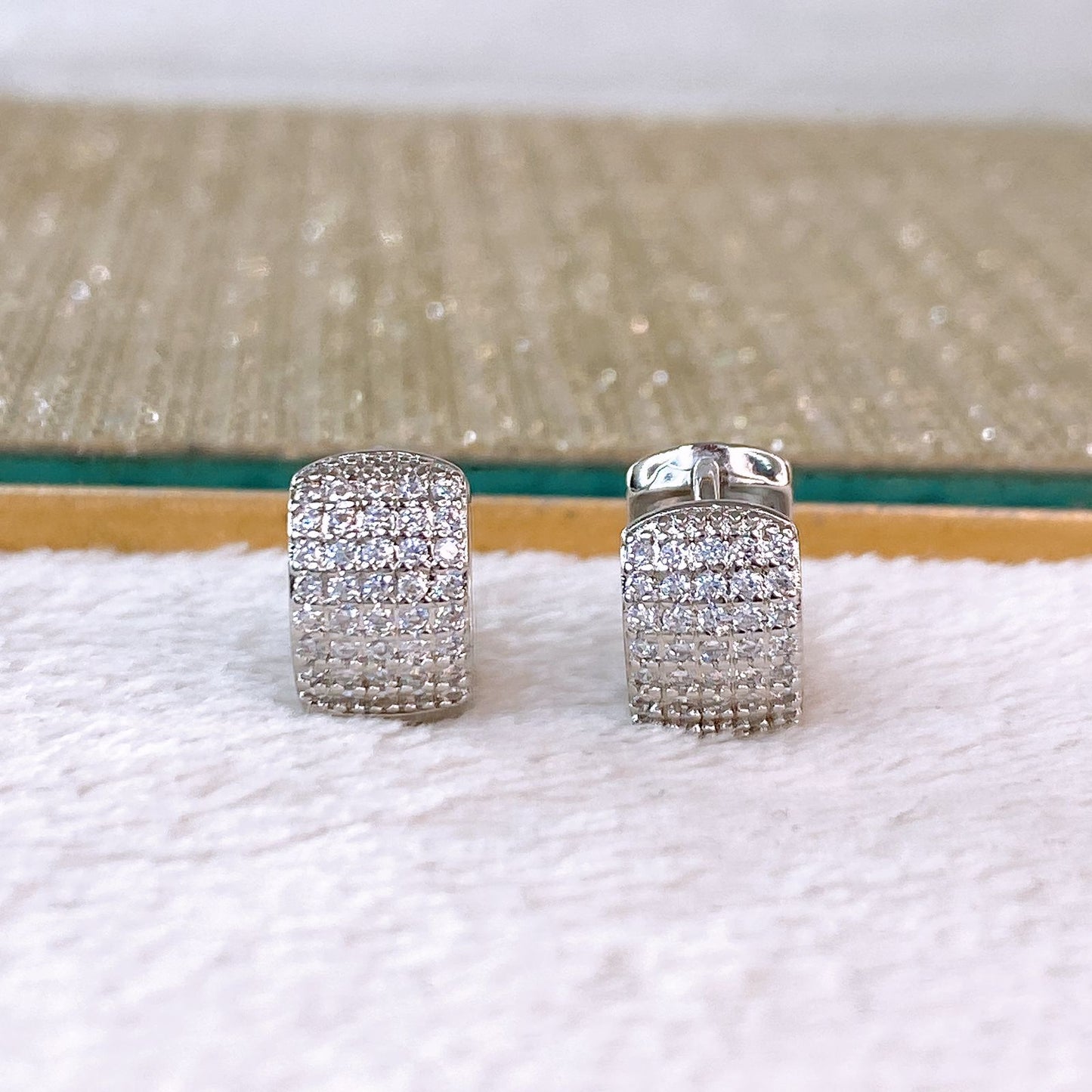 Arete de Chapa de Oro COA2388-2