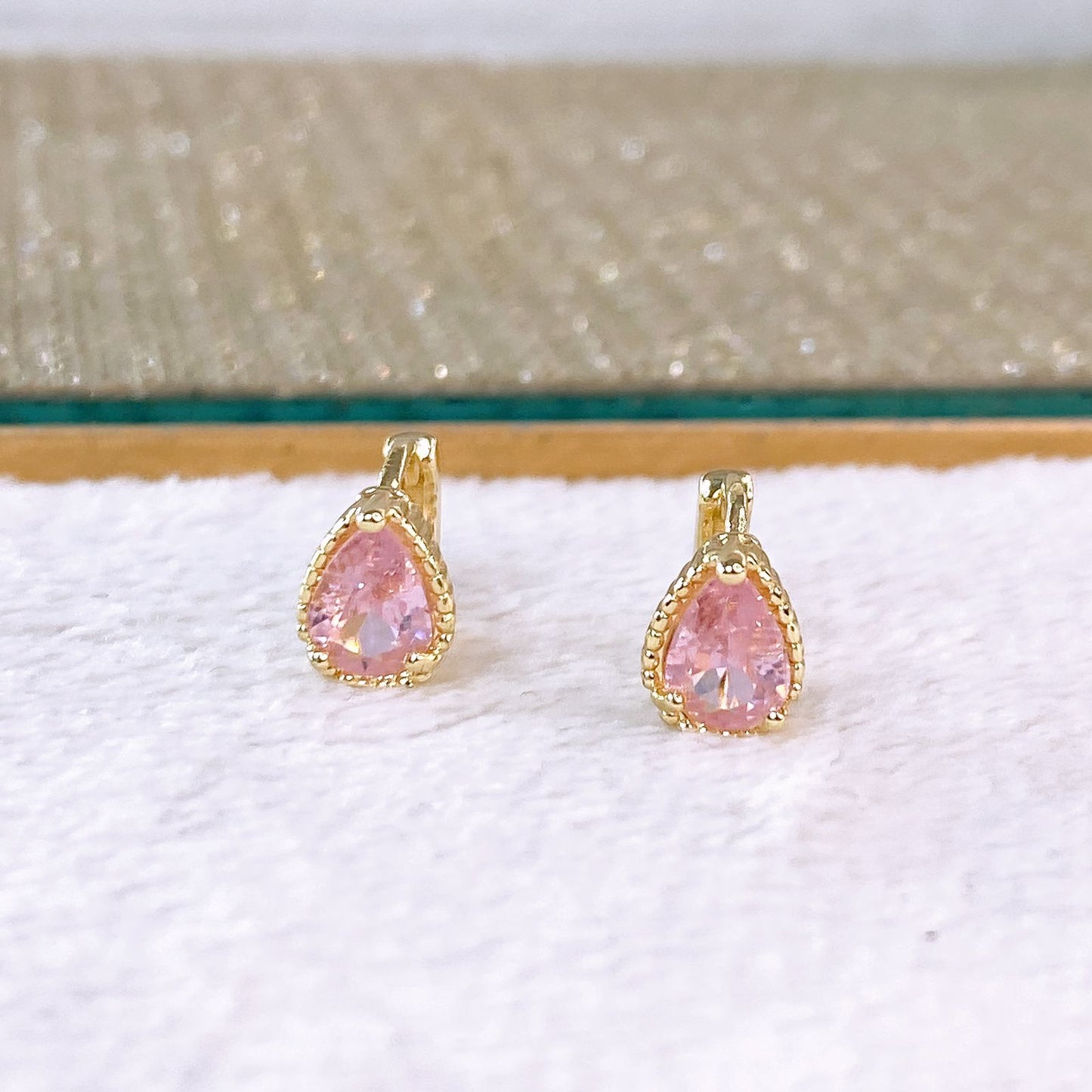 Arete de Chapa de Oro COA2387-1