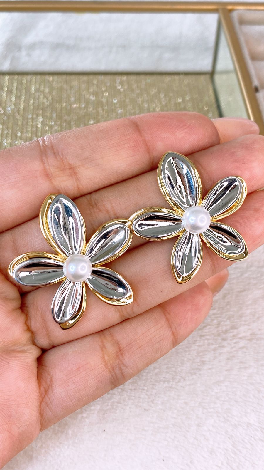 Arete de Chapa de Oro COA2390-1