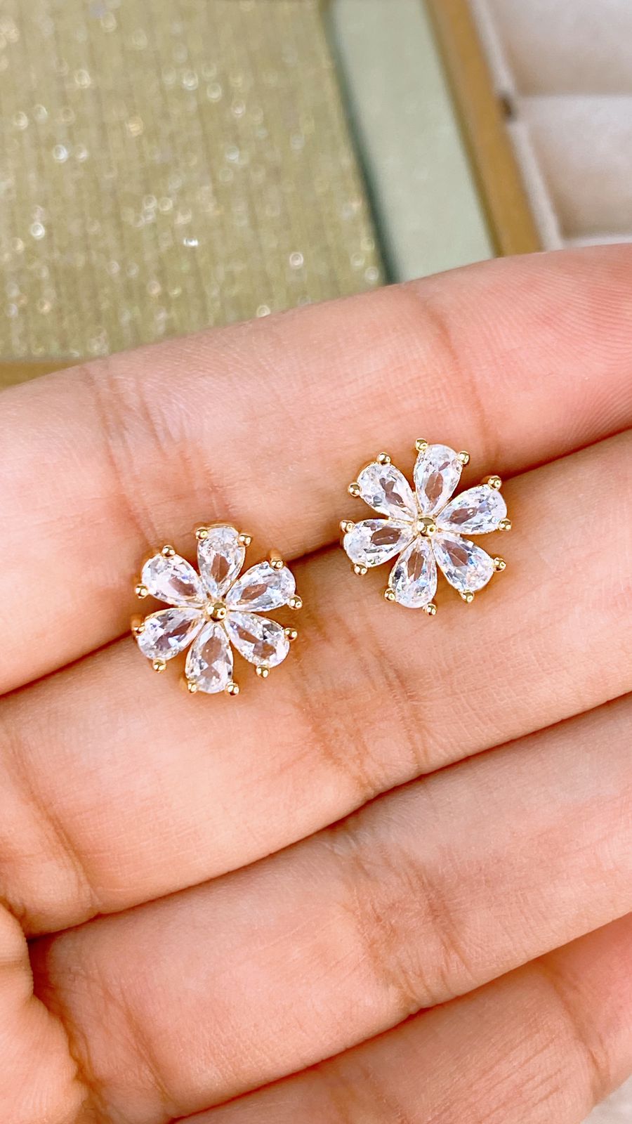 Arete de Chapa de Oro COA2384-2