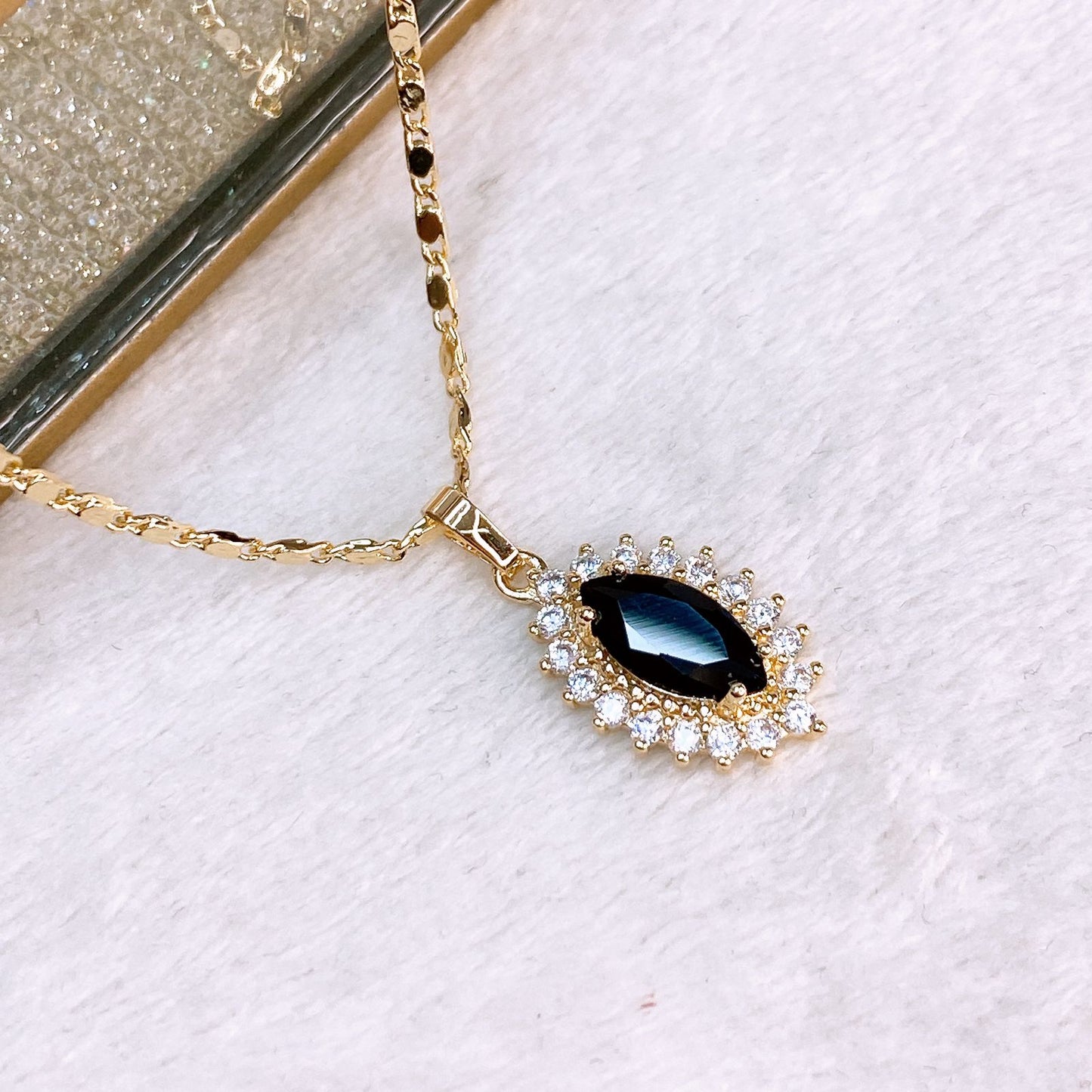 Collar de Chapa de Oro CC2324-1