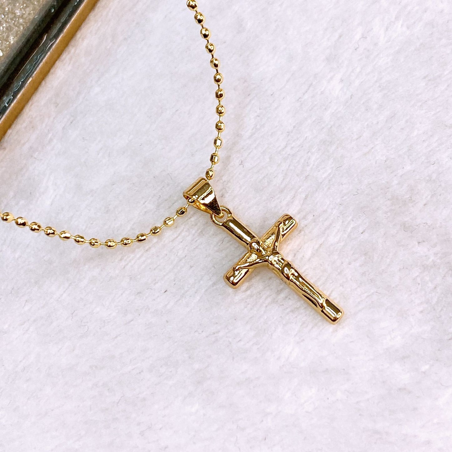 Collar de Chapa de Oro CC2319-1