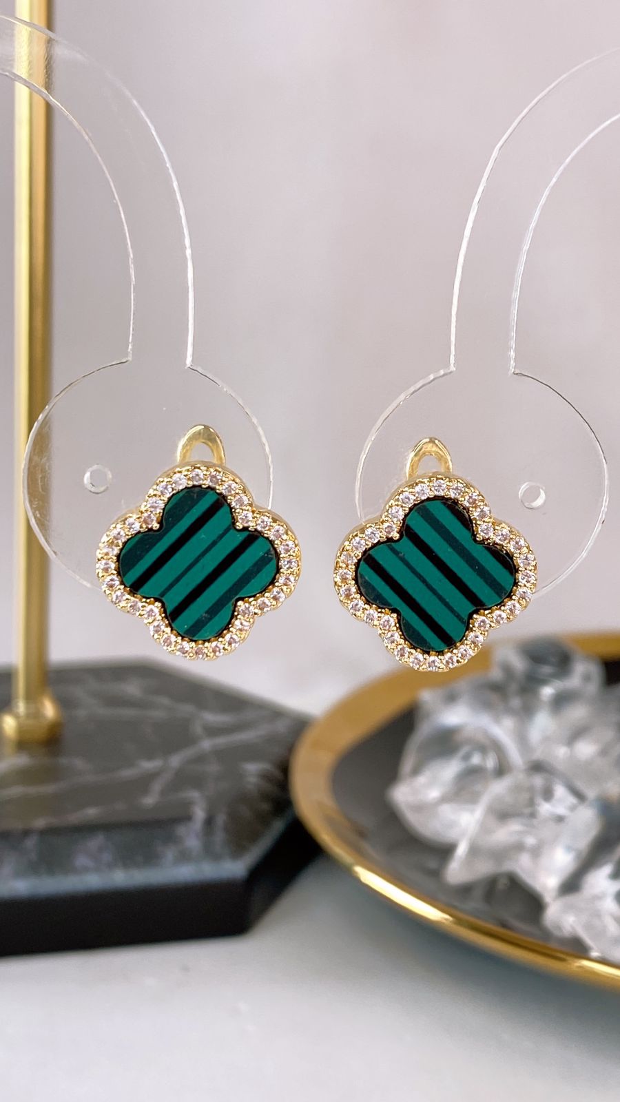 Arete de Chapa de Oro COA2409-4