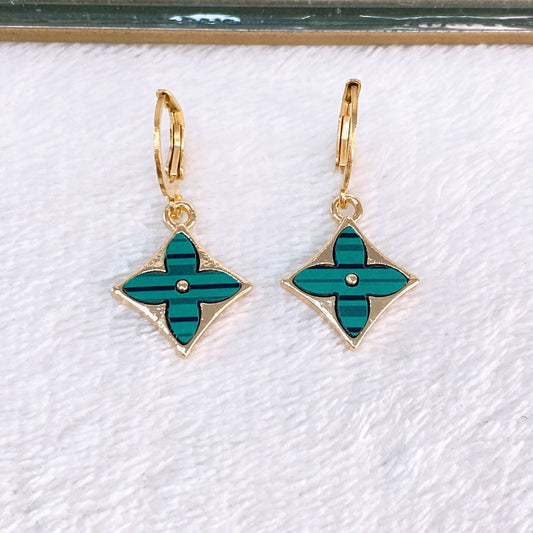 Arete de Chapa de Oro COA2454-3