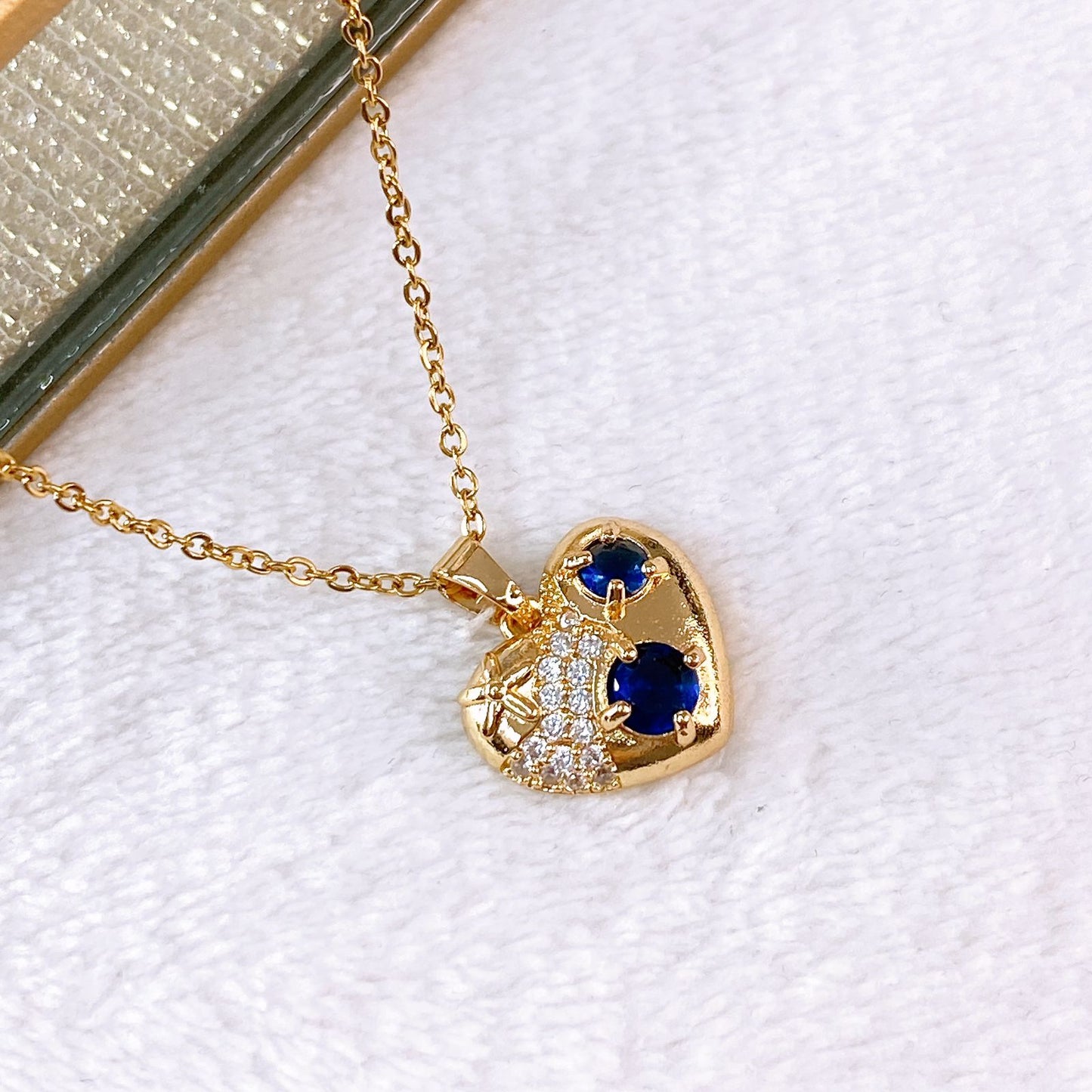 Collar de Chapa de Oro CC2402-3