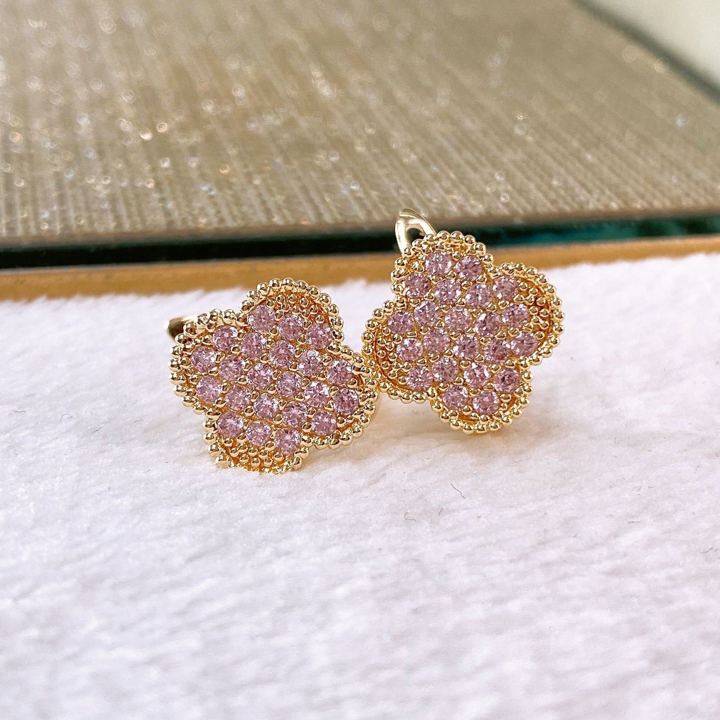Arete de Chapa de Oro COA2533-3