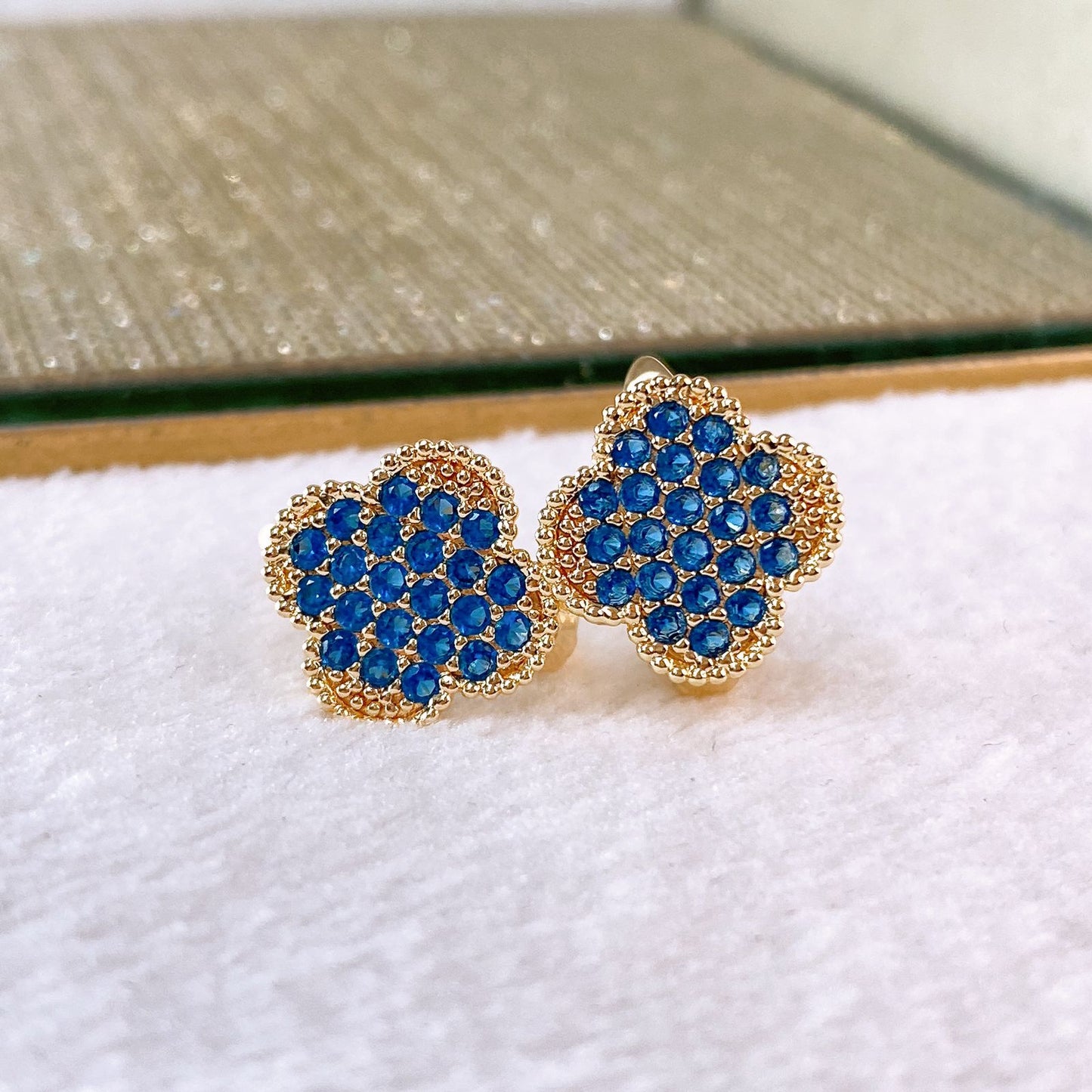 Arete de Chapa de Oro COA2533-6