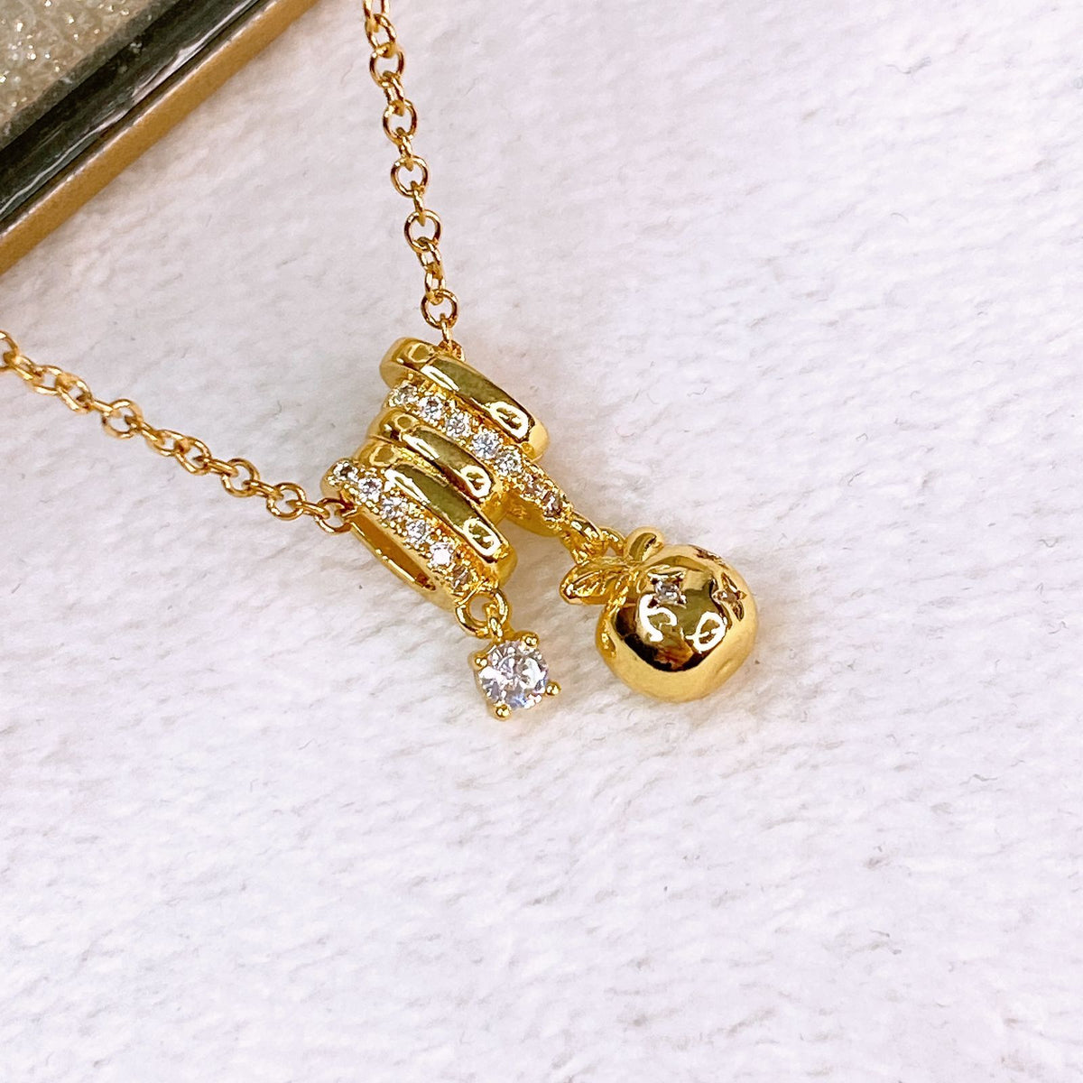 Collar de Chapa de Oro CC2418-3