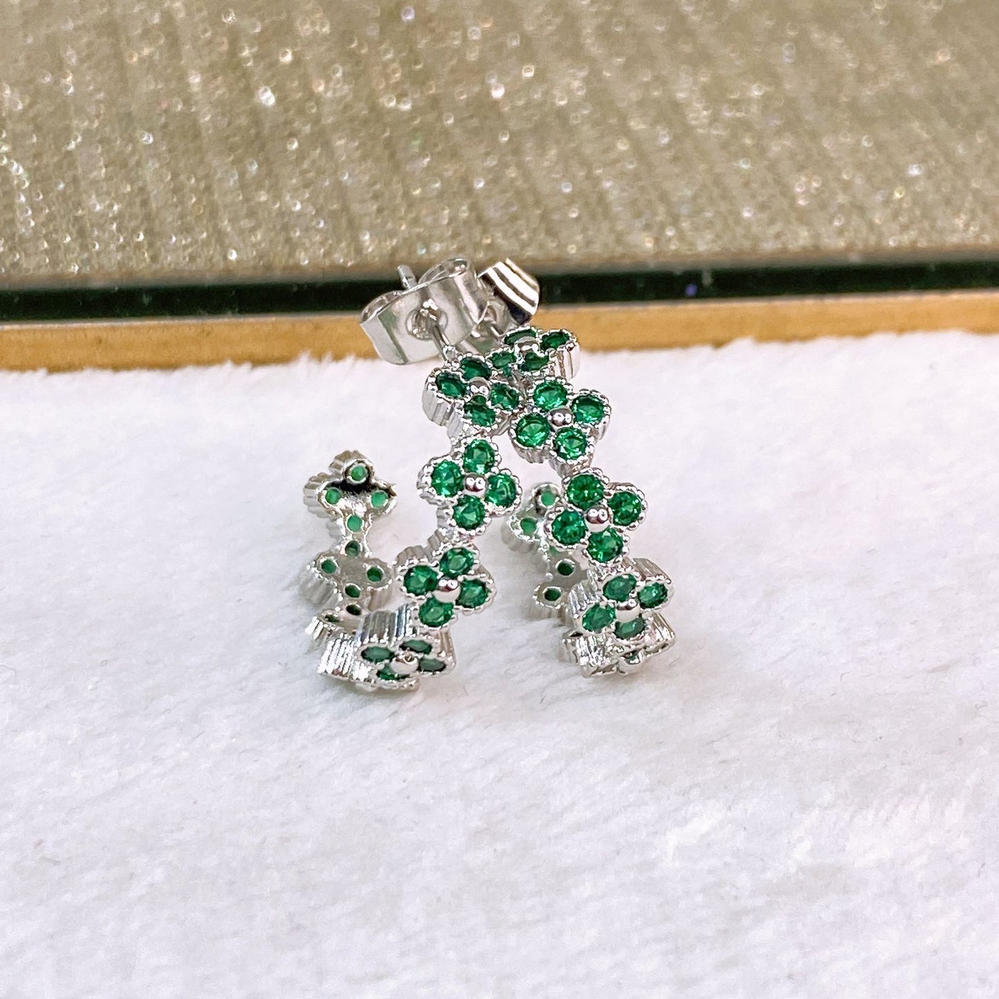 Arete de Chapa de Oro COA2539-2