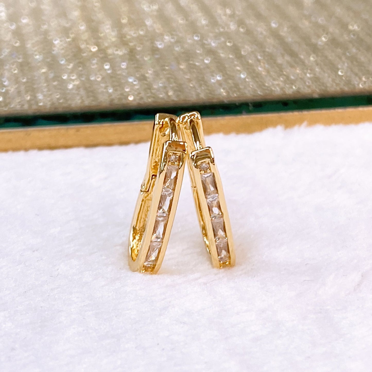 Arete de Chapa de Oro COA2576-1