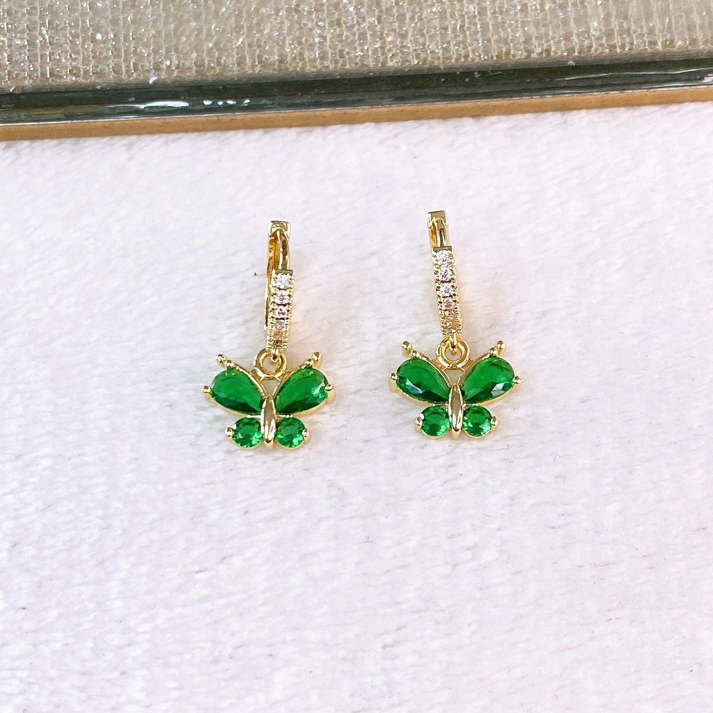 Arete de Chapa de Oro COA2619-3