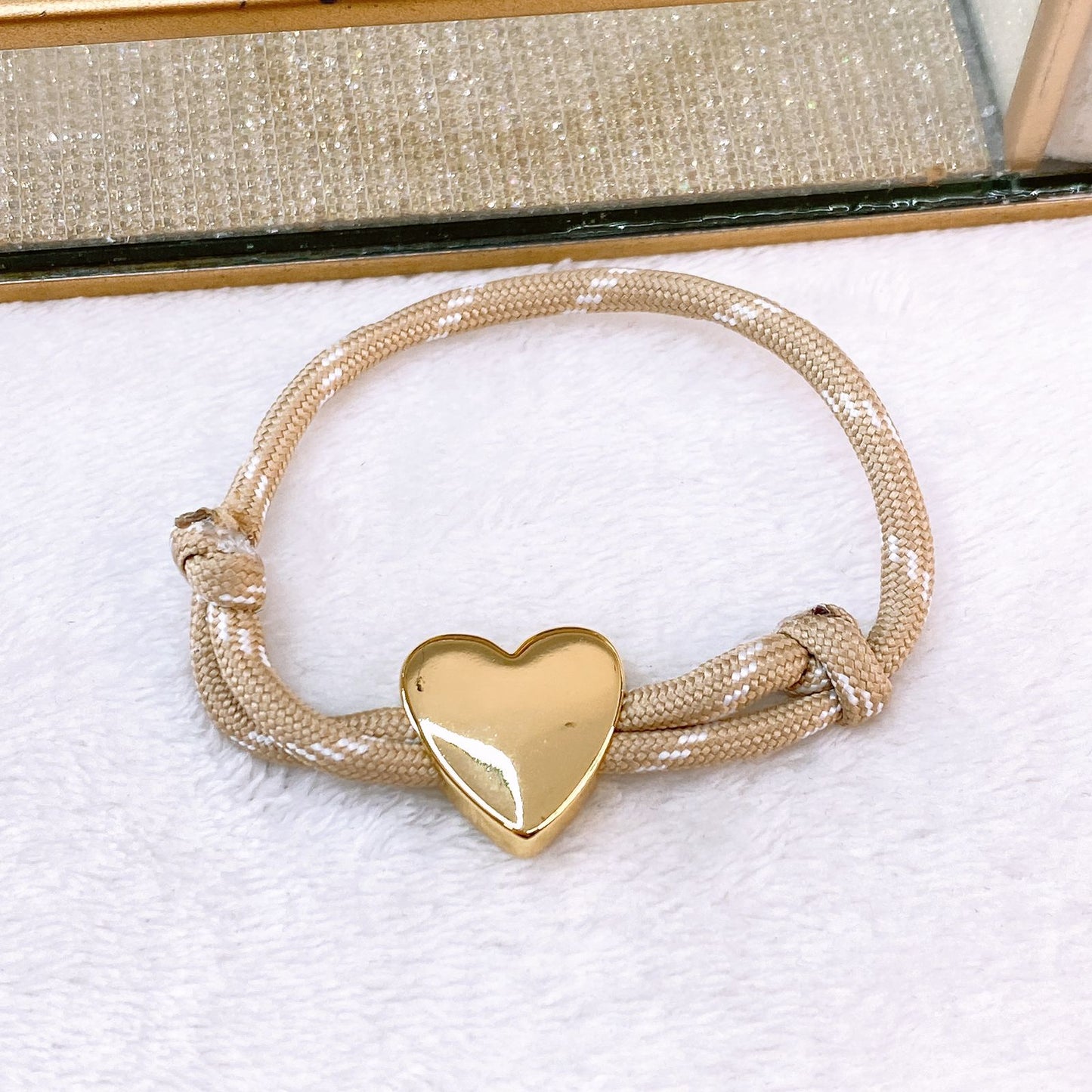 Pulsera Tejida con Dijes de Chapa de Oro COP1749-1