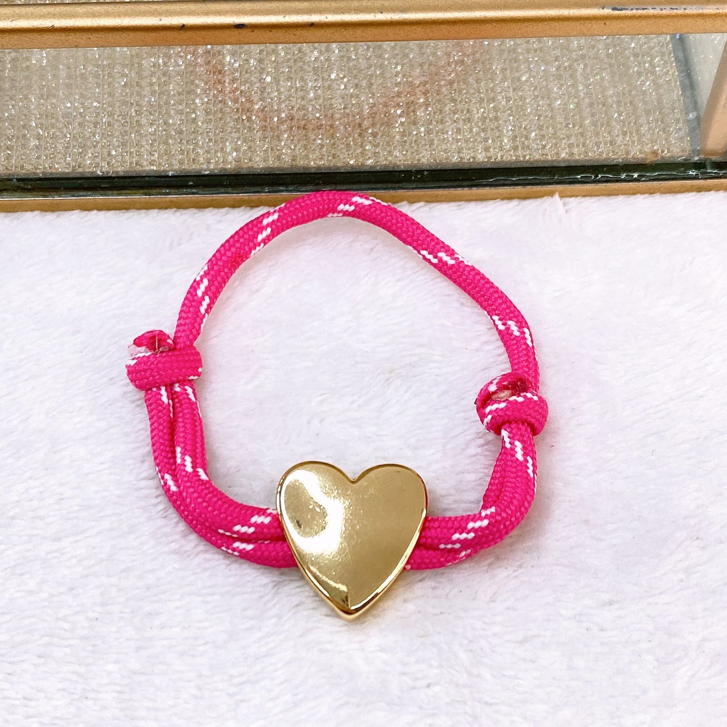 Pulsera Tejida con Dijes de Chapa de Oro COP1749-2