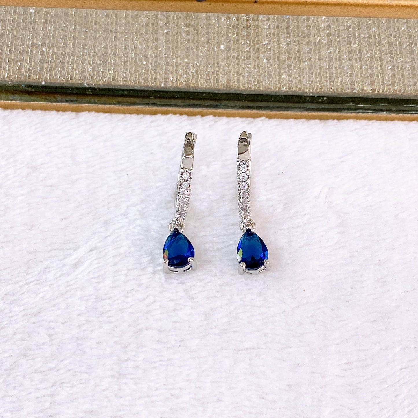 Arete de Chapa de Oro COA2732-2