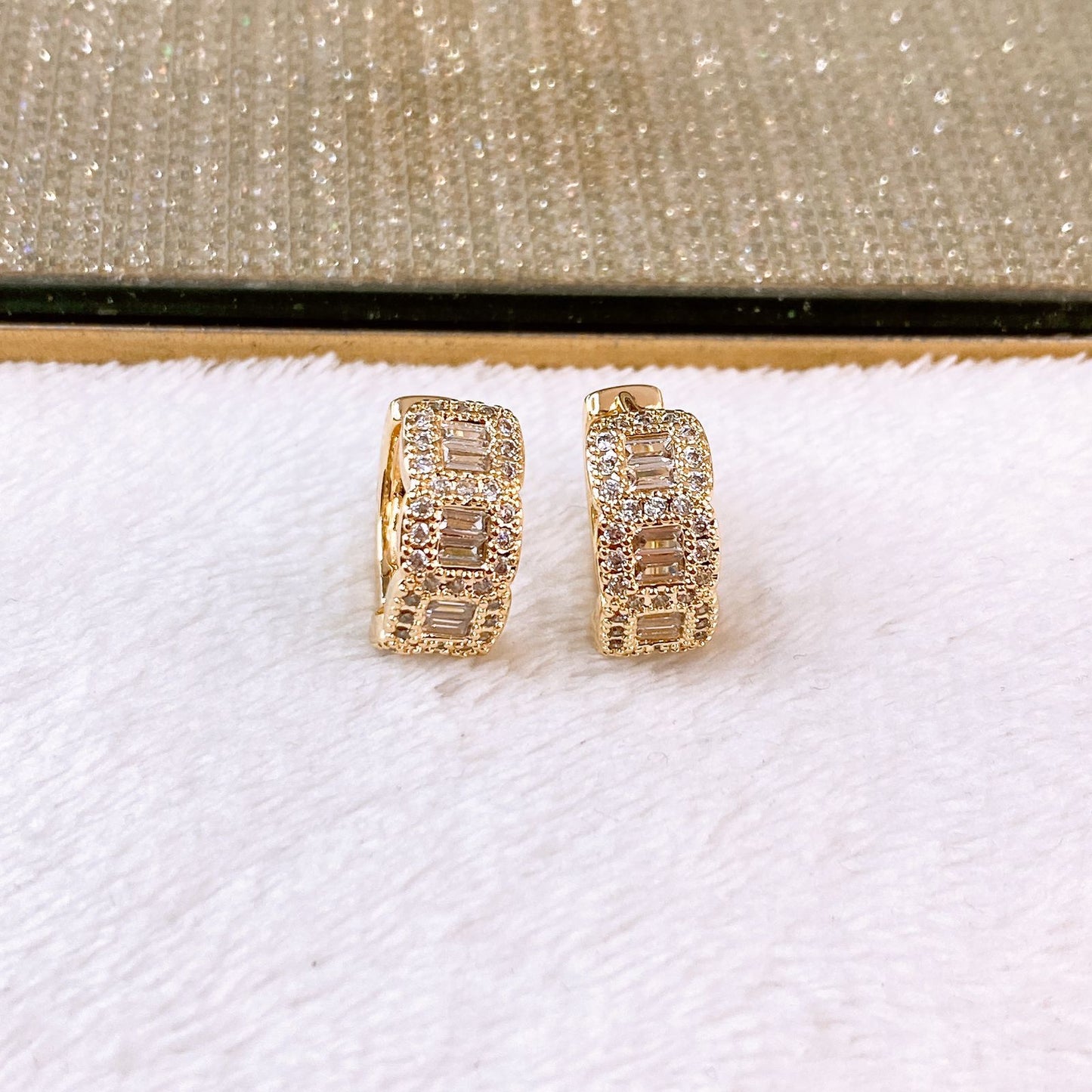 Arete de Chapa de Oro COA2812-4