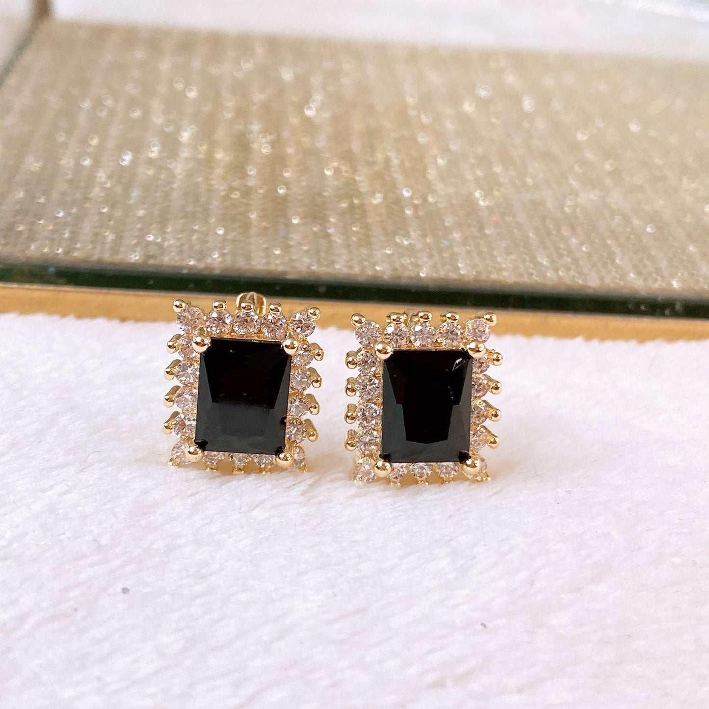 Arete de Chapa de Oro COA2783-3