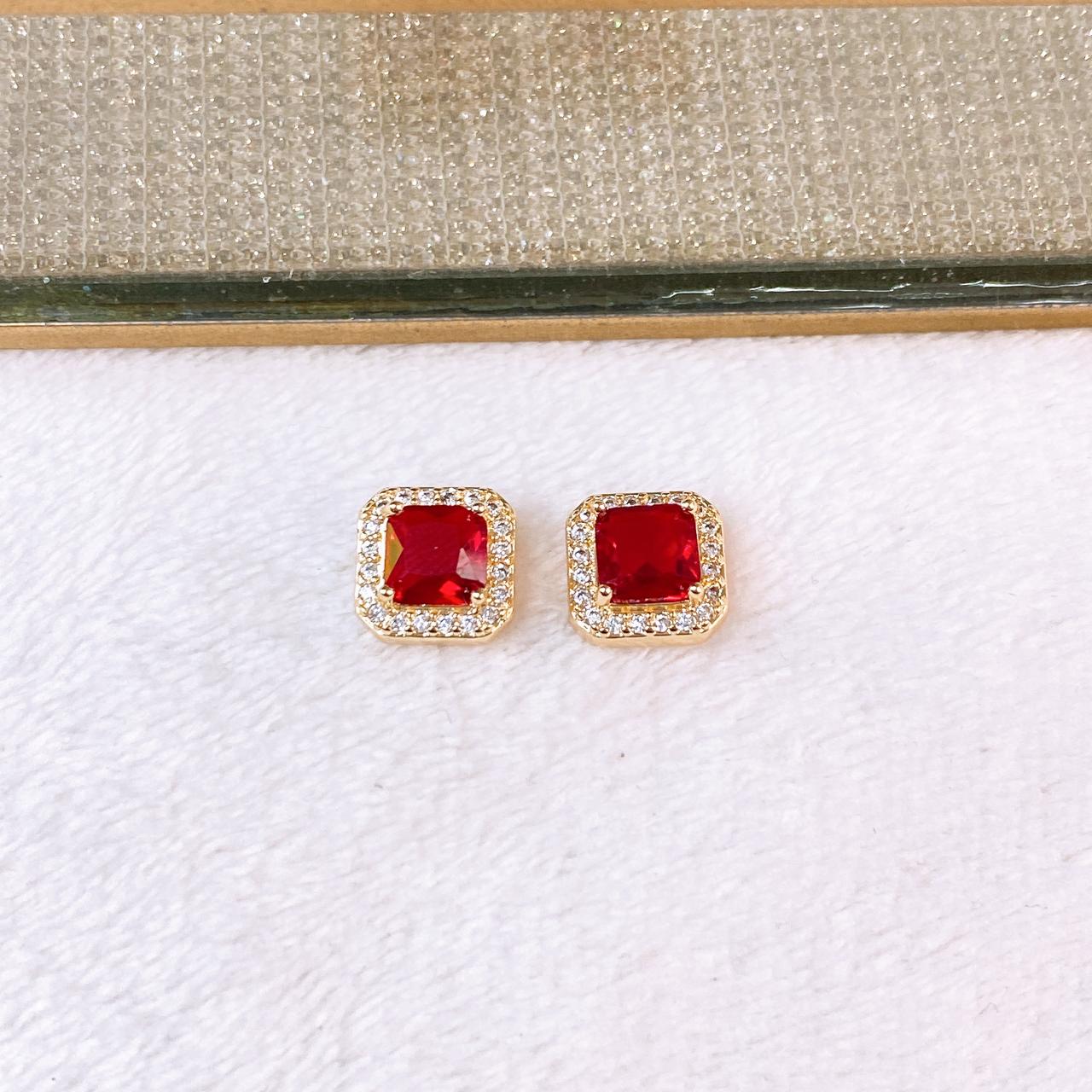 Arete de Chapa de Oro COA2803-3