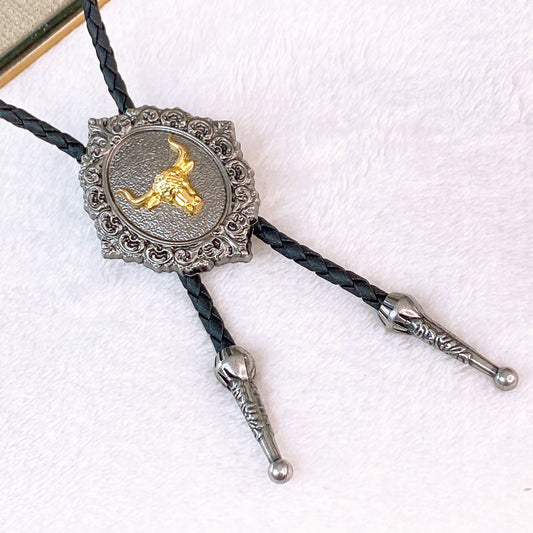 Collar de Cuero Sintético con Dije de Aleación CB923-1