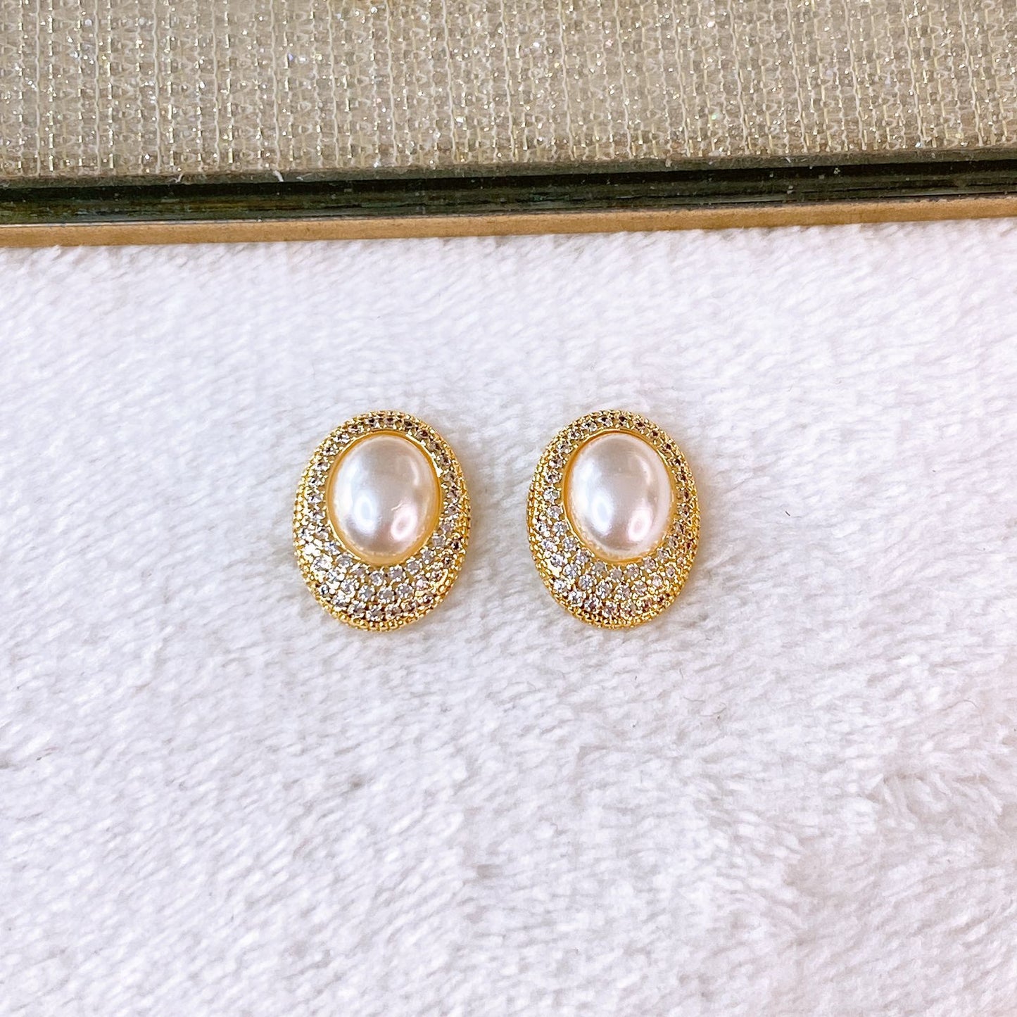 Arete de Chapa de Oro COA2871-1