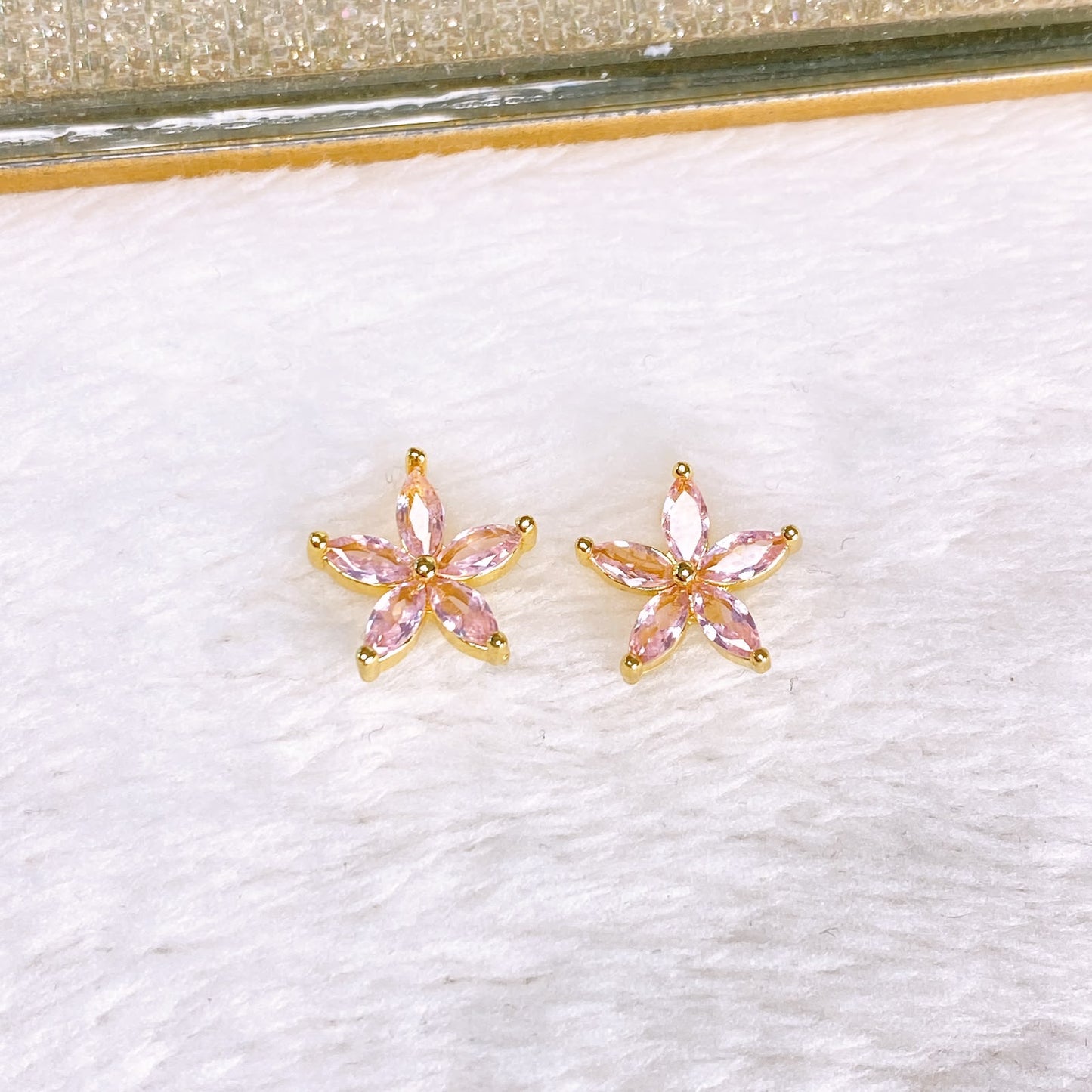 Arete de Chapa de Oro COA2889-8