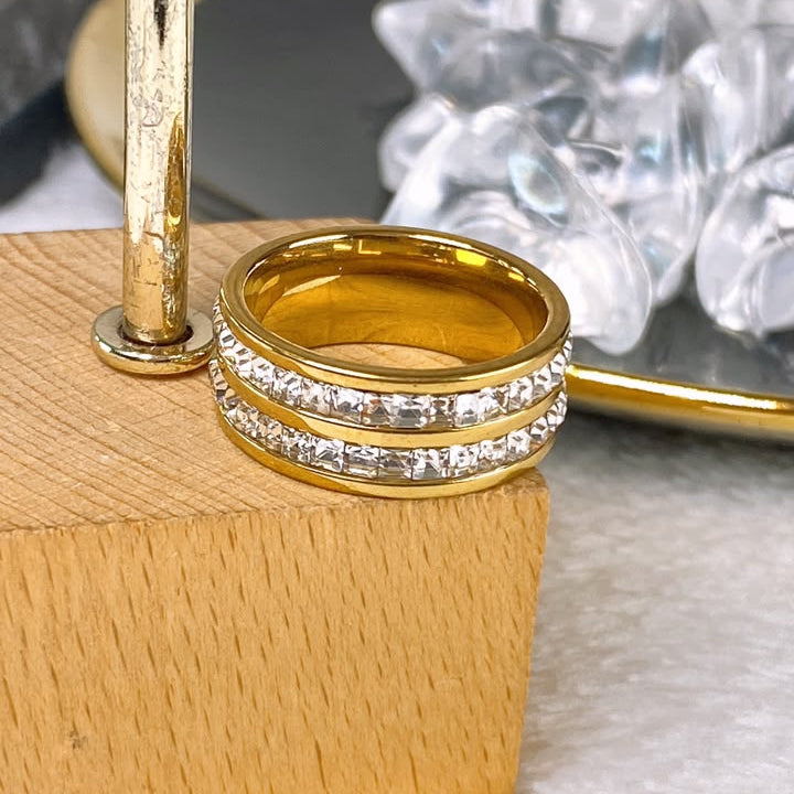 Anillo de Acero Inoxidable Talla #8 RAI1413-8