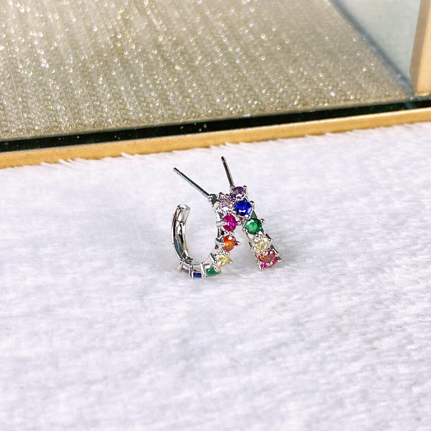 Arete de Chapa de Oro y Zirconia COA2910-2