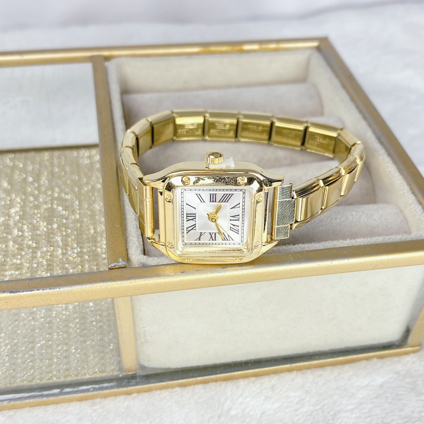 Reloj en Pulsera Italiana de Acero con Baño de Chapa de Oro RJ146-1