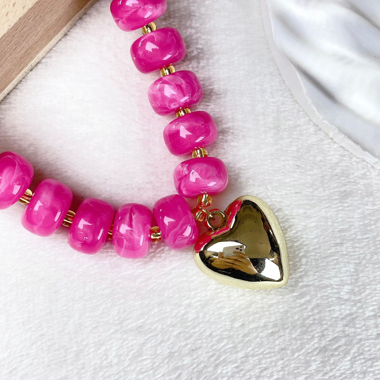 Collar de Acrilico y  Chapa de Oro CC2584-6
