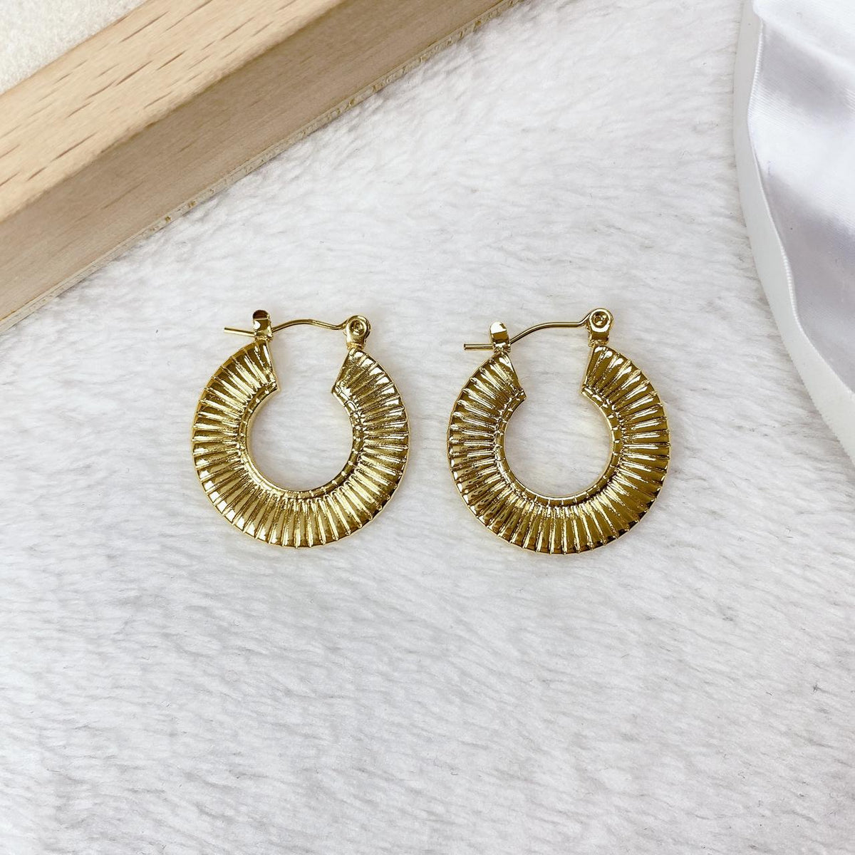 Arete de Oro Laminado COA2968-1