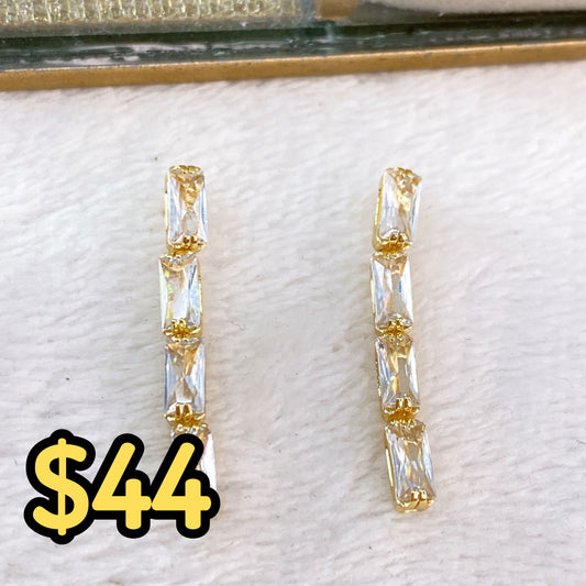 Arete de Chapa de Oro COA2020-1