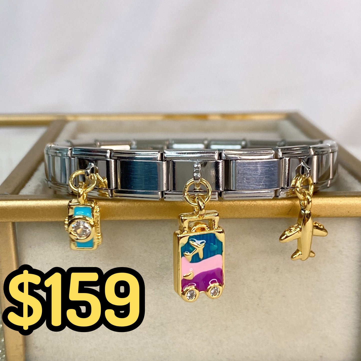 Pulsera Italiana de Acero Inoxidable con Dijes de Chapa de Oro PAI1105-1