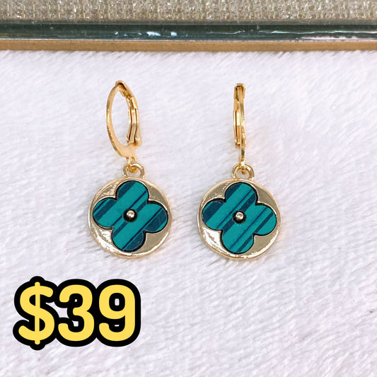 Arete de Chapa de Oro COA2453-3