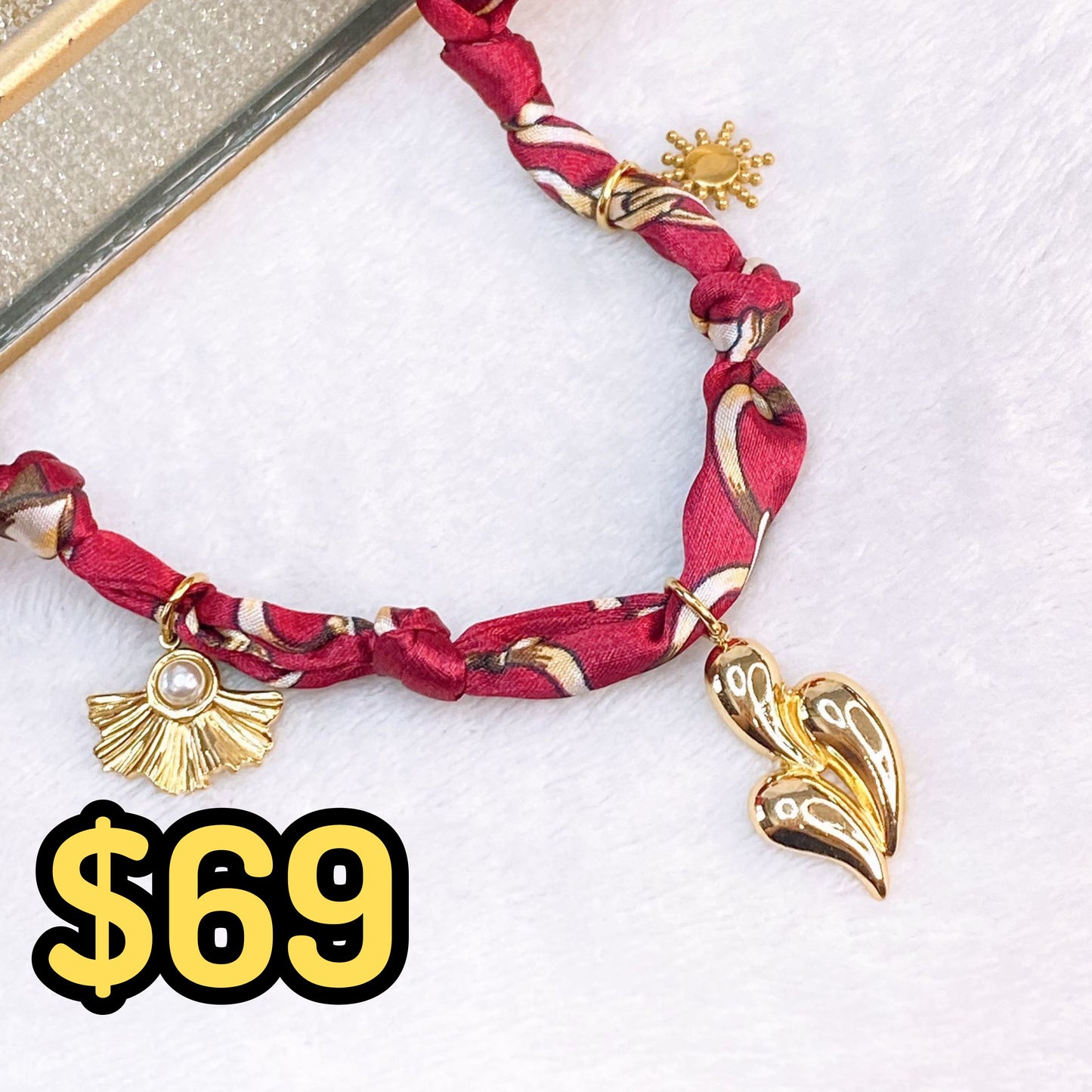 Collar de Tela con Dijes de Acero Inoxidable CAI3177-1
