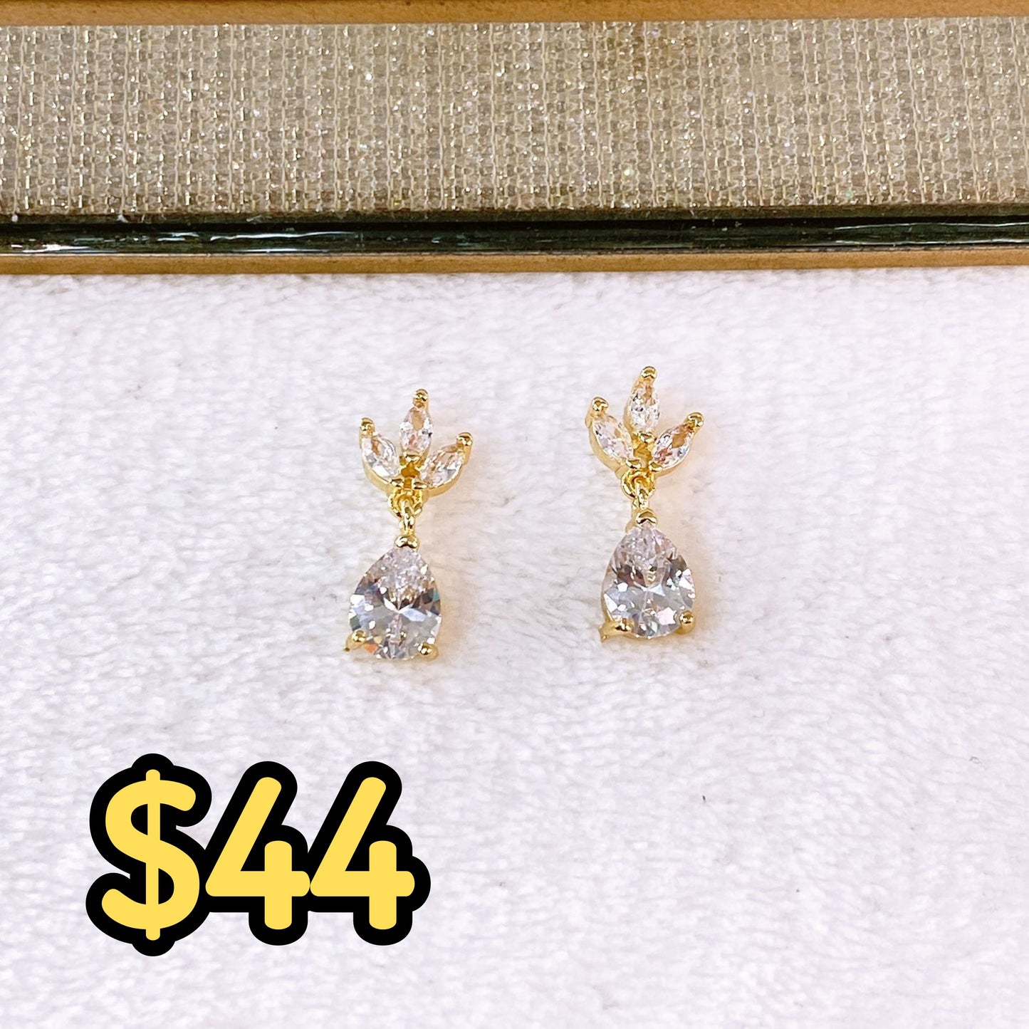Arete de Chapa de Oro COA2727-1