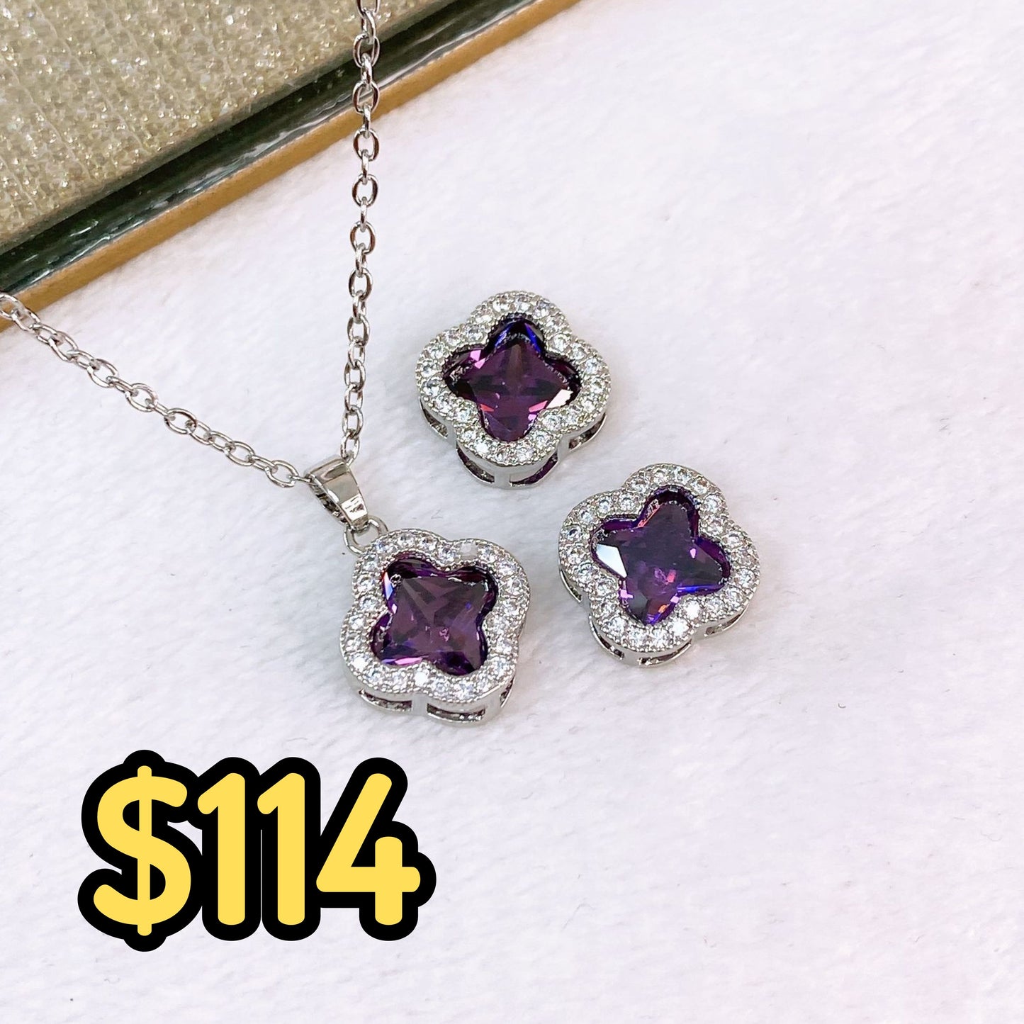 Set de Collar de Acero Inoxidable con Dije y Aretes de Chapa de Oro CAI3298-2